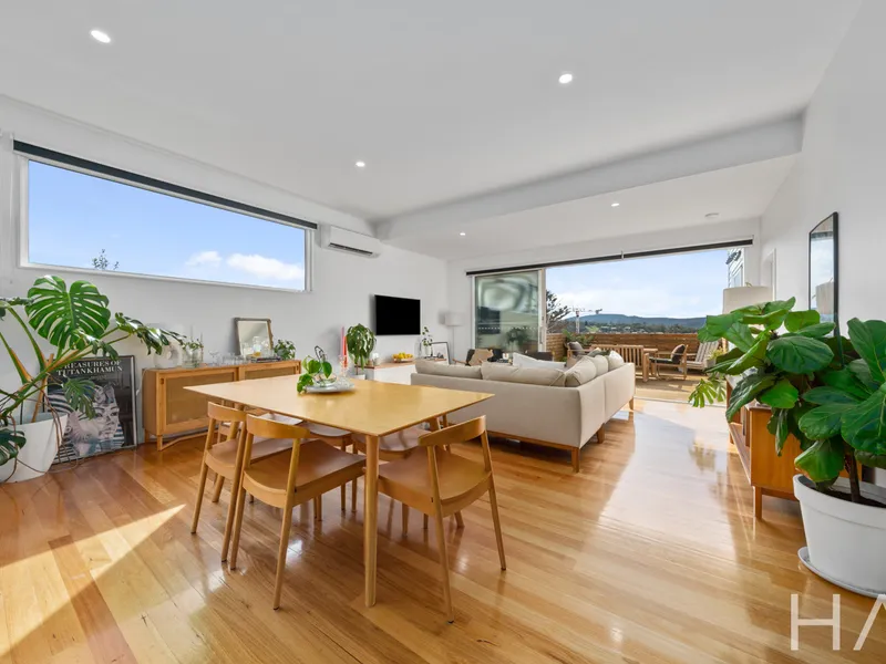 Welcome to 18a Mary Street, North Hobart