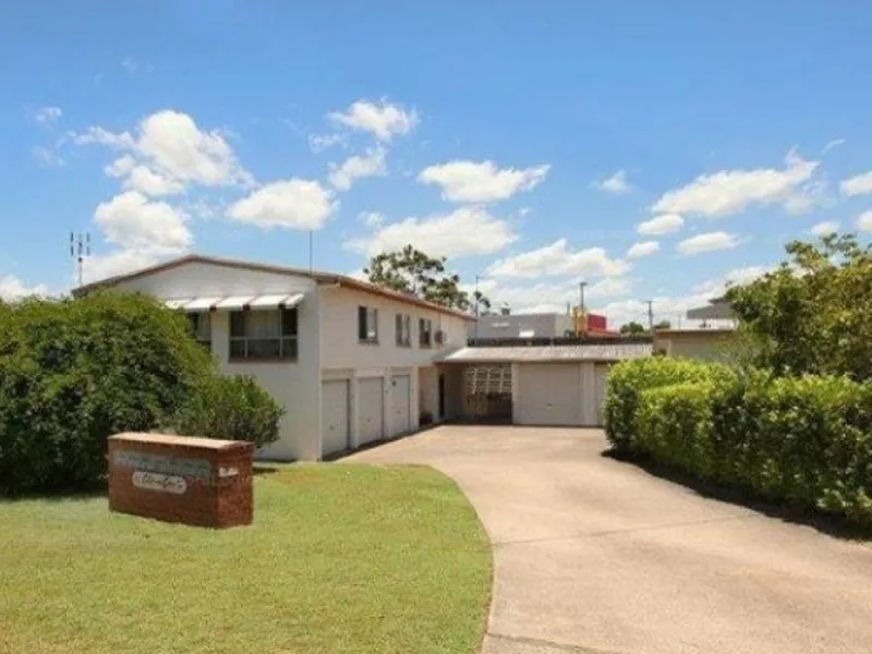 Centrally Located, Light & Bright Unit - Maroochydore 