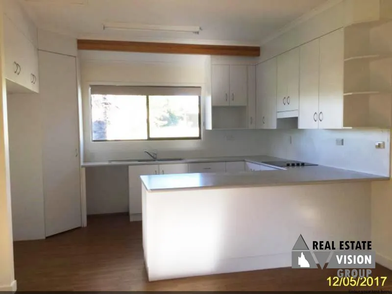 ABSOLUTELY FABULOUS... 4 Bedroom Home