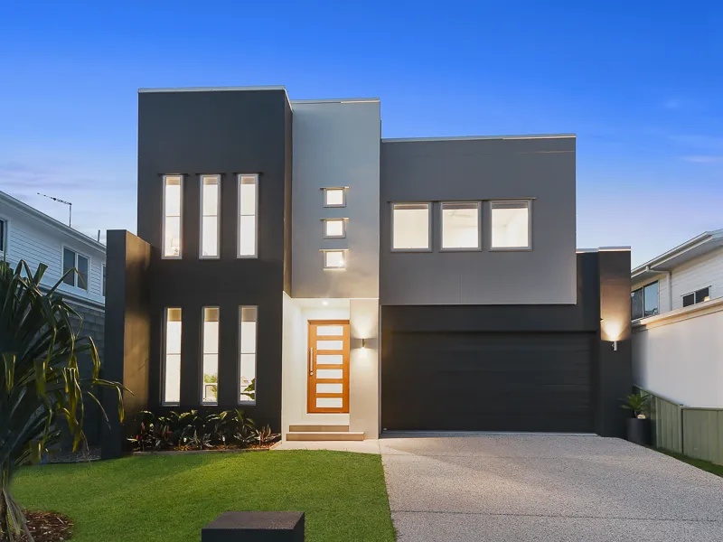 Brand New Executive Family Home with Rooftop Deck, Scarborough