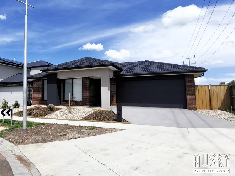 Brand new Modern family home available now!