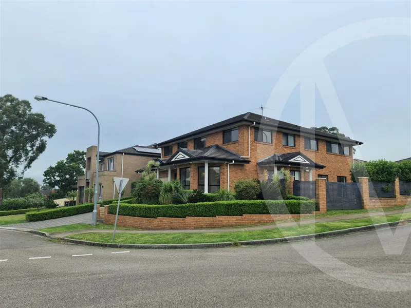 Magnificent Large Family Home