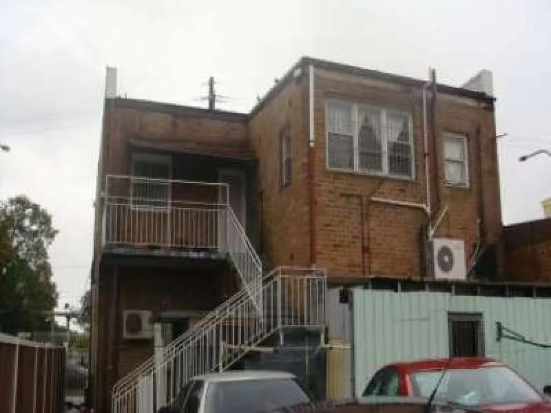 One Bedroom Unit in the Heart of Canley Vale