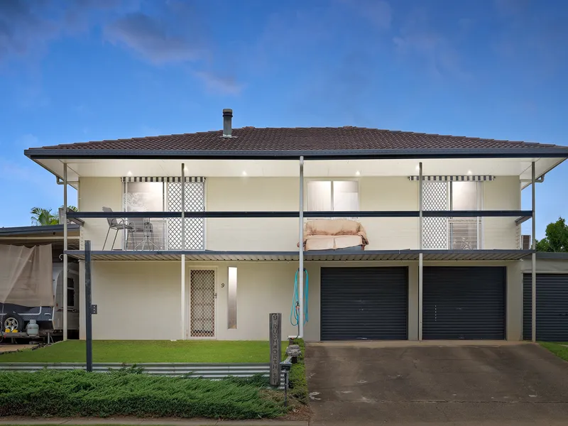 Expansive Living in a Sought-After Location!