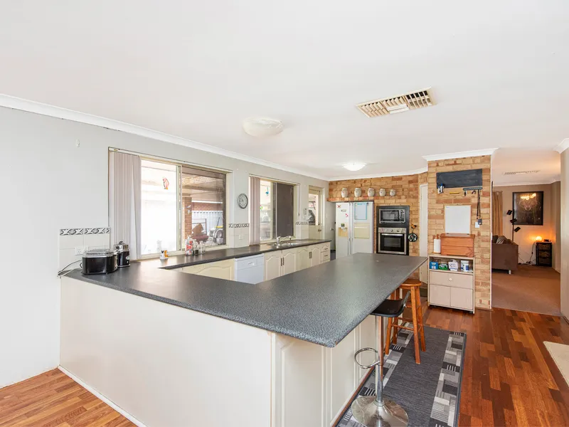 IDEAL INVESTMENT OPPORTUNITY