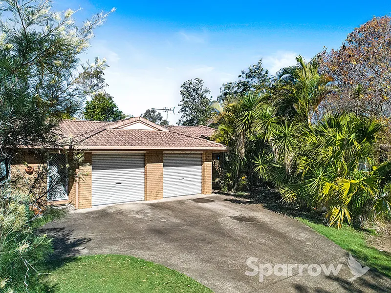 FANTASTIC ENTRY LEVEL HOME OR INVESTMENT PROPERTY WILL SOLID RETURNS