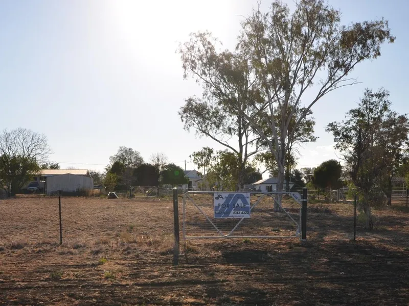 Live in town with Rural Views - 