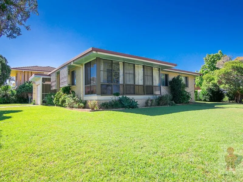 SOLID BRICK IN BRASSALL