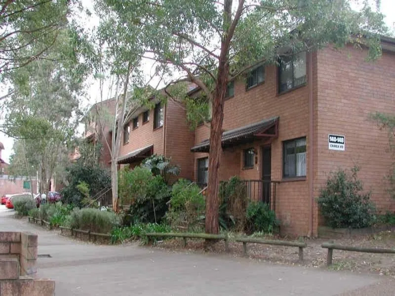 Convenient & Affordable Townhouse **NEW CARPET**