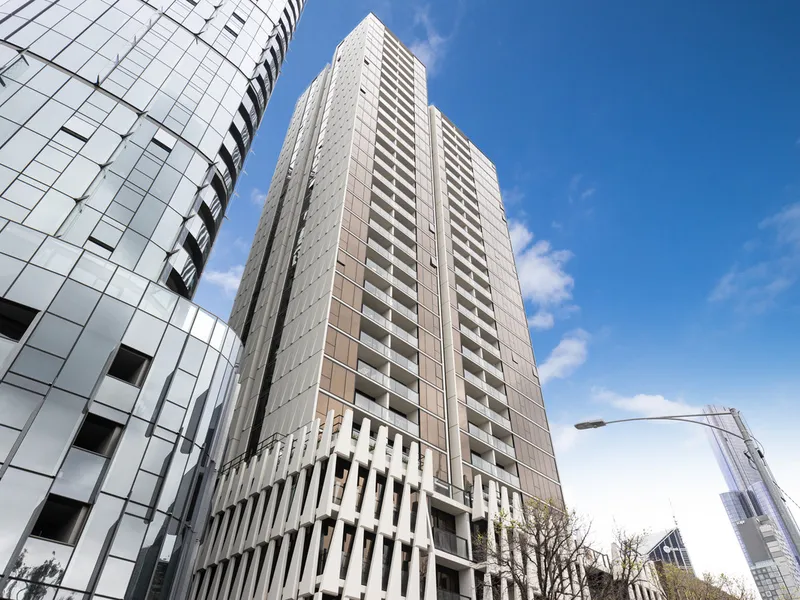 Stylish Two Bedroom City Apartment
