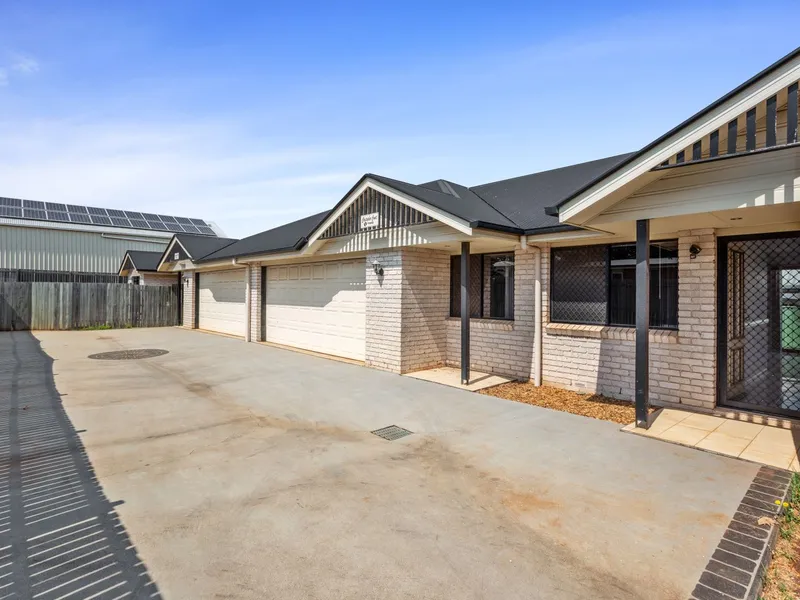 Ready to move NOW - Neat, Tidy & Great location