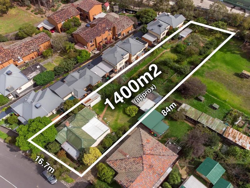 Potentially Biggest Block in Brunswick West!