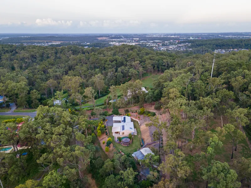 SPRAWLING ACREAGE MASTERPIECE IN PRIME, HIGHLY SOUGHT-AFTER LOCATION - HANDY TO EVERYTHING!!