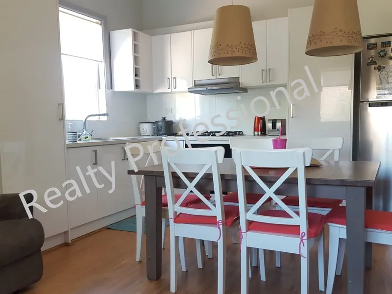 Minutes Drive to Parramatta Take a Step Further to look at the Internal Beauty, with New Paint and New Blinds!!!!!