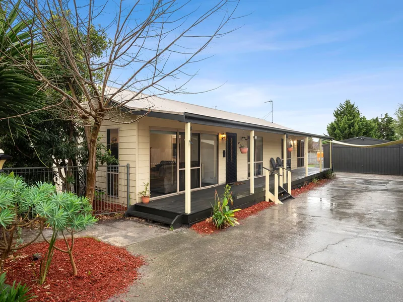 Large family home located in Whittington!