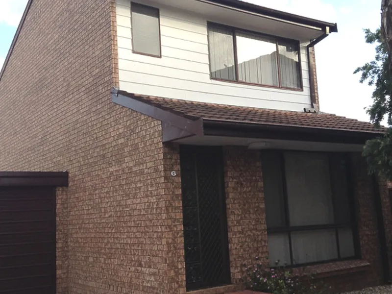 DUCTED AIR CONDITIONING THROUGHOUT!