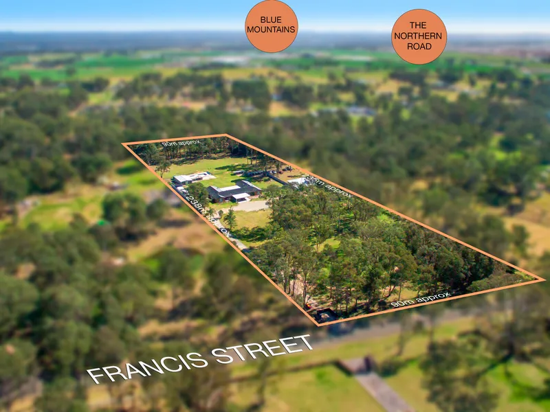 5 Acres Flood Free - 3 Beautiful Homes - Amazing Future Potential