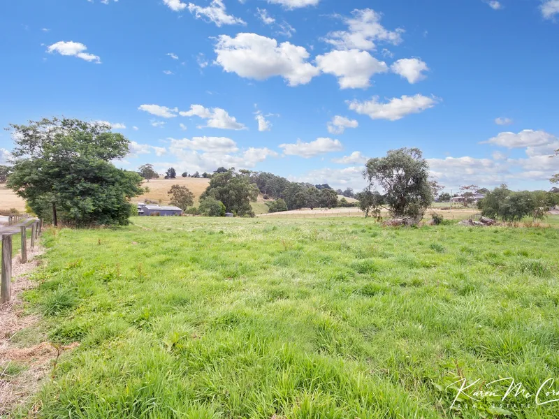 2.5 Acres of Prime Land 