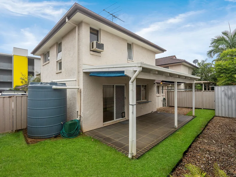 Spacious, immaculately presented and in a prime location!