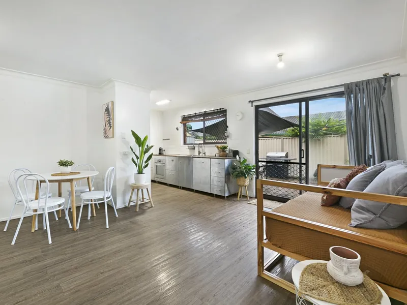 Incredible value for money in BOOMING Burleigh!