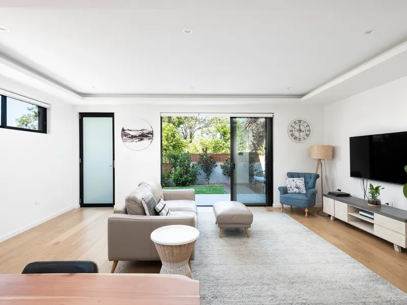 Opulent 3 Bedroom Townhouse