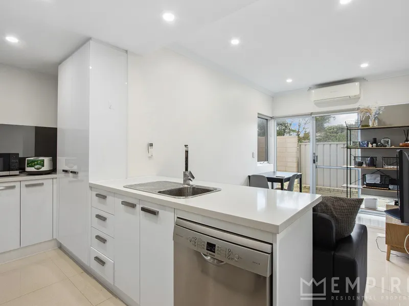 Modern Finish and Low Maintenance