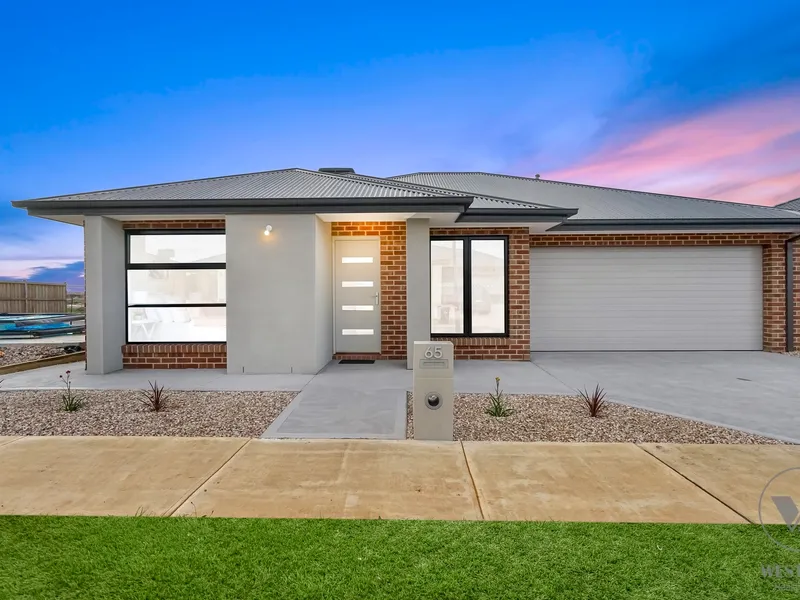 BRAND NEW FAMILY HOME, READY TO MOVE IN A PERFECT LOCATION...!!!!