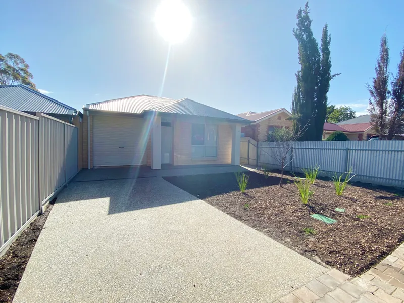 Quality 4 bedrooms 2 living 2 baths family house