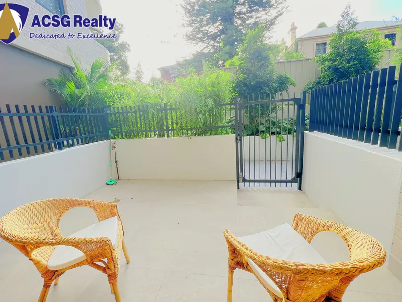 Aamazing 3-bedroom apartment with two gardens