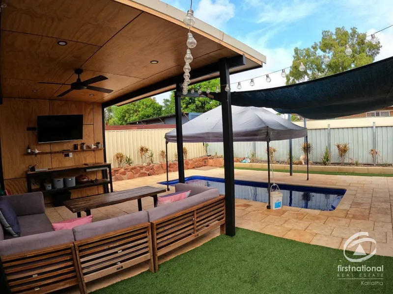 Spacious Family Home with Pool & Air-conditioned Shed