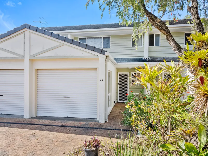 AFFORDABLE ENTRY LEVEL HOME!!!