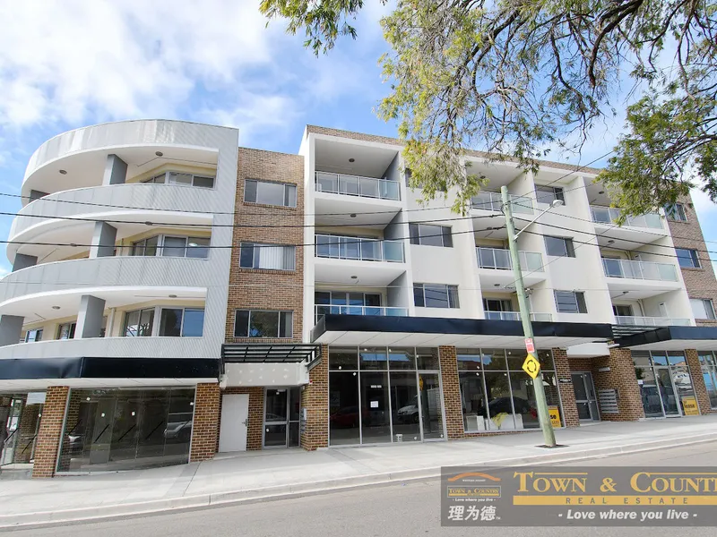 1 bedroom split level apartment at good location