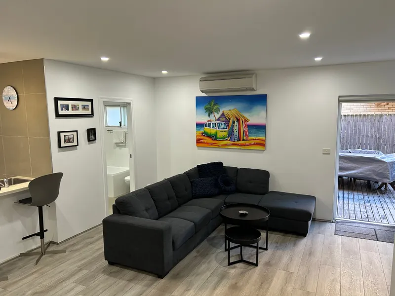 Spacious and Modern Ground Floor Unit
