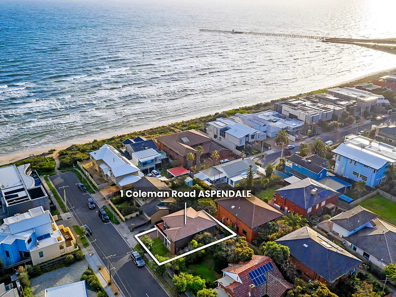 Beachside Bliss In A Premiere Position.