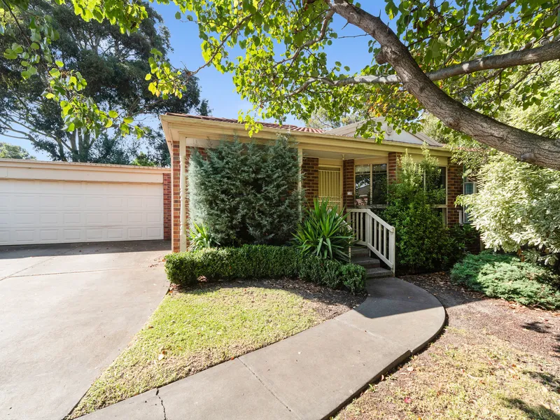 Unit that feels like a house!