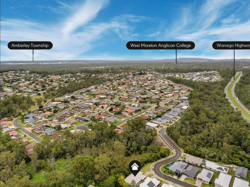 LUXURIOUS & STYLISH FOUR BEDROOM HOME WITH 3 LIVING AREAS, TWO ENSUITES AND DUCTED AIR CON!