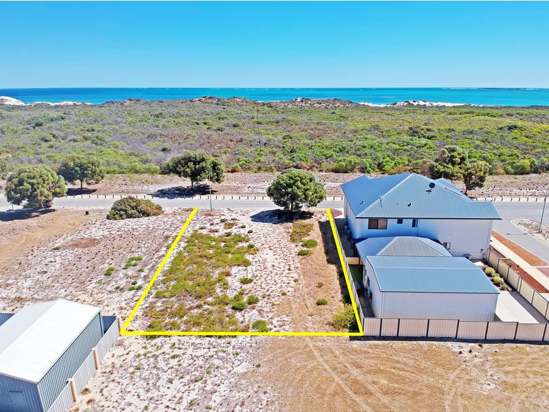 Ocean & Island Balcony Views
