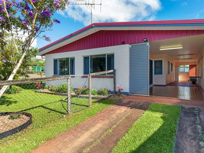 Prime Malanda Location I Stylish Renovation I Masonry Block I Solar-Powered Charm