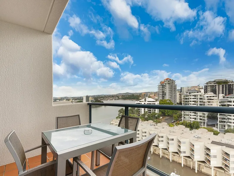 Fully Furnished One Bedroom Unit on the Top Floor of Dockside Apartments