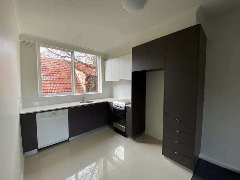 TWO BEDROOM RENOVATED APARTMENT