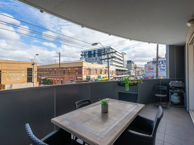 Fully Furnished, Home away from home in the heart of Northcote
