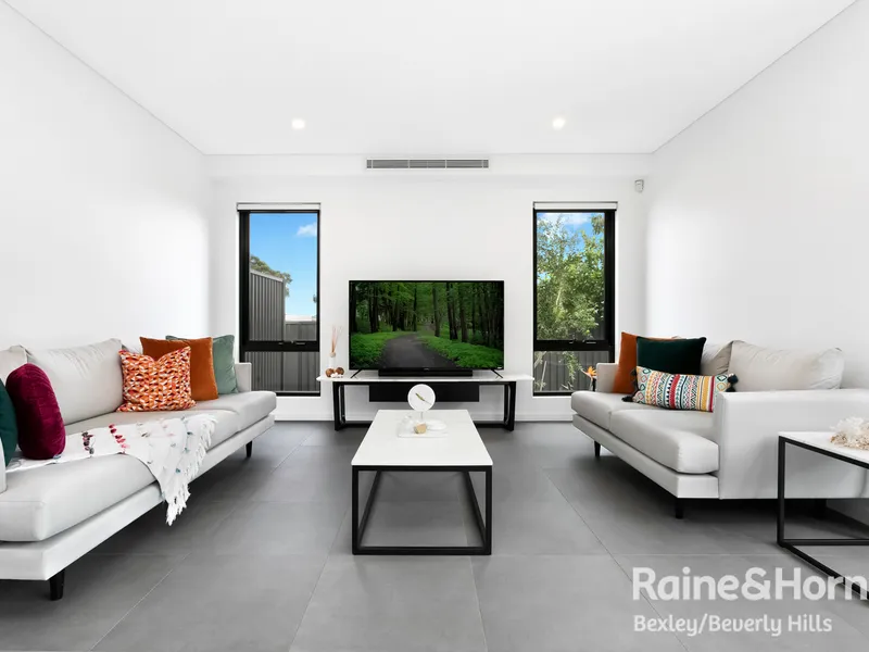 As new luxury townhouse