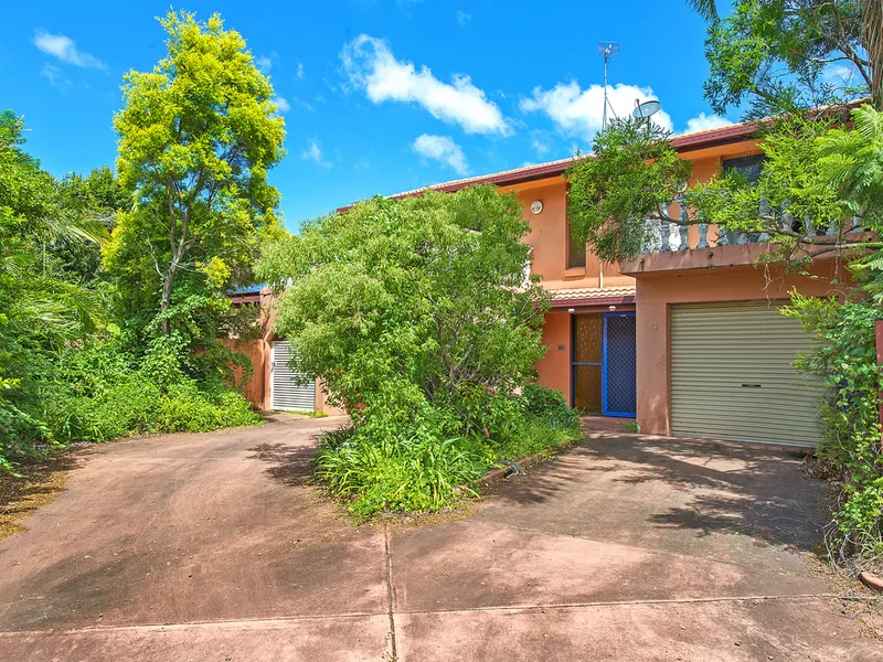 MAGNIFICENT POSITION WITH NO BODY CORPORATE