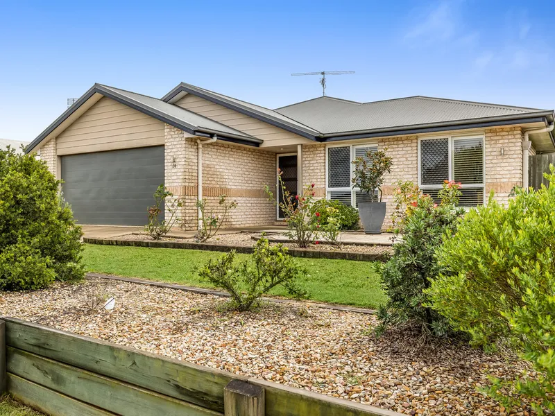 Generous Family Home - Desirable & Convenient Location