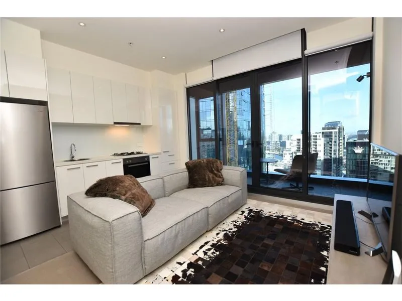 Stunning City Views on the 33rd Floor.