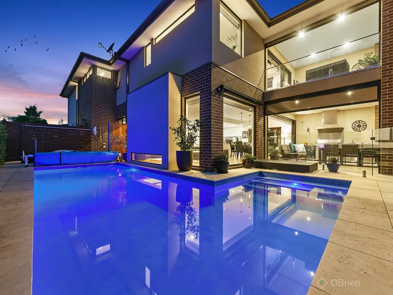 Sparkling indulgence abutting settlers run golf course