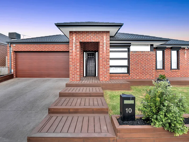 Comfortable family living in a prized pocket of Epping