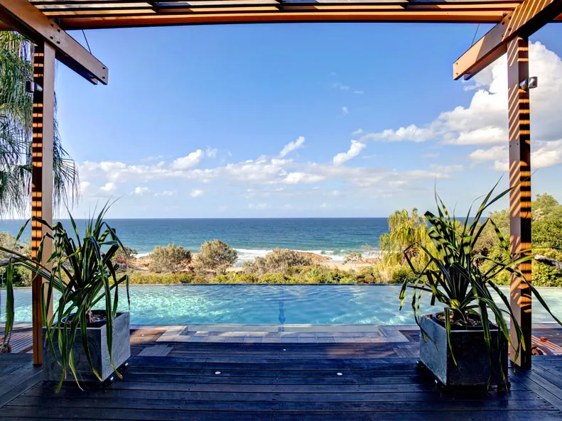 1 Acre of Pristine Tropical Bushland with Ocean Views