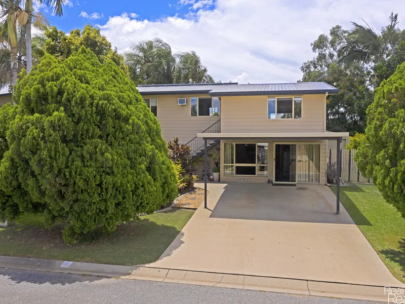 DOUBLE STORY HOME IN POPULAR PARKHURST AREA