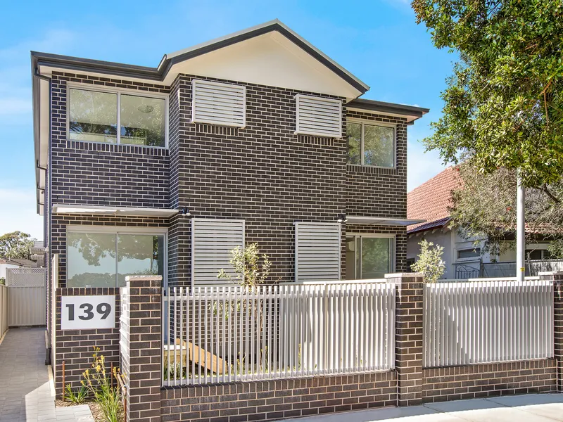 BRAND NEW STUDIO APARTMENT $310PW - ONLY ONE LEFT!